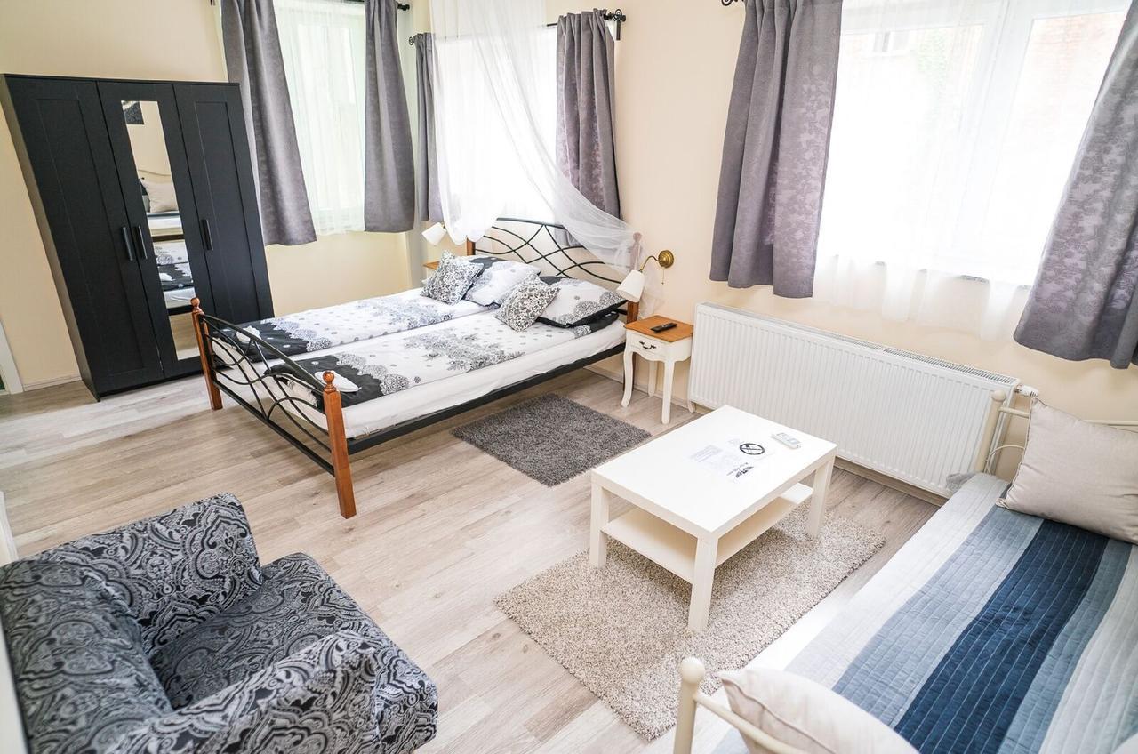 Boutique Hostel Kings N' Queens زغرب المظهر الخارجي الصورة