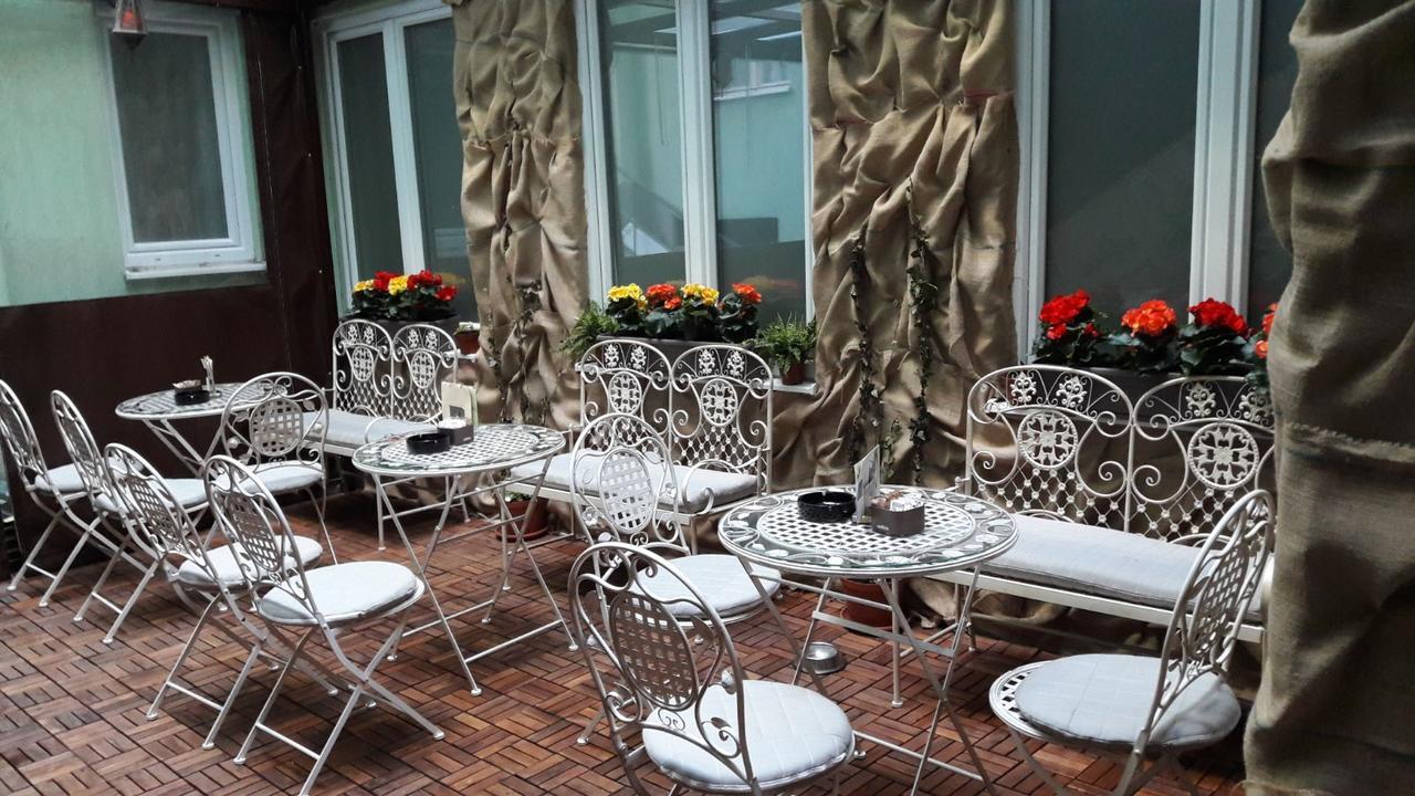 Boutique Hostel Kings N' Queens زغرب المظهر الخارجي الصورة